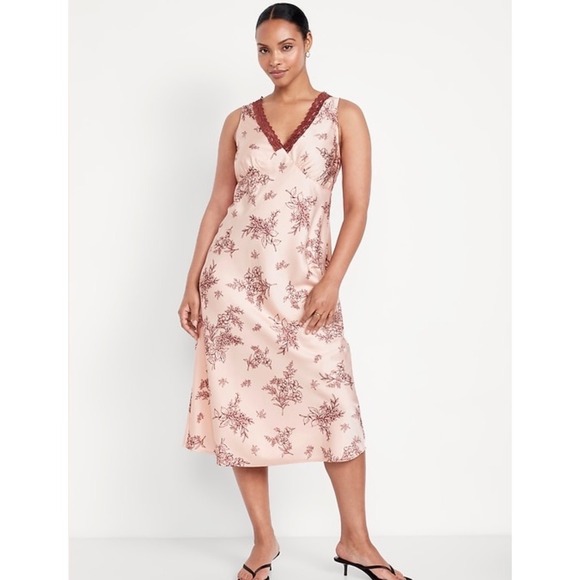 Old Navy Dresses & Skirts - Old Navy Womens Slip 90s Dress Preppy Floral Feminine Lace Trim Pink Size L